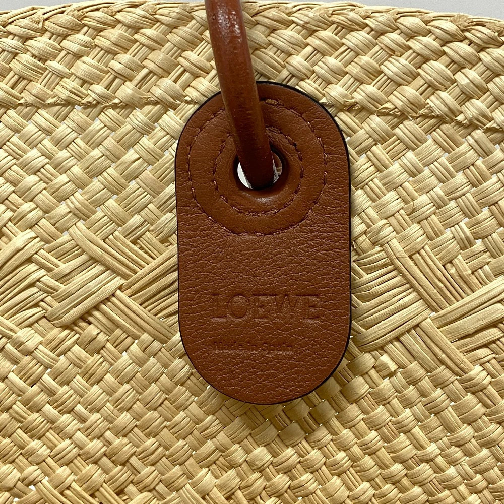Loewe Basket Beige Handbag Anagram Bag - Picture 7 of 10